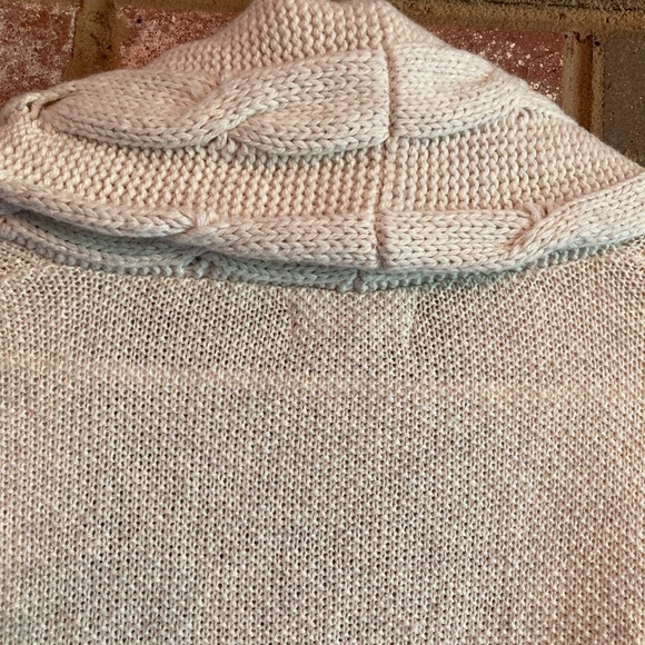 Gap sweater - Picture 3 of 10